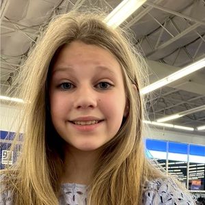 Meet your Posher, Vera